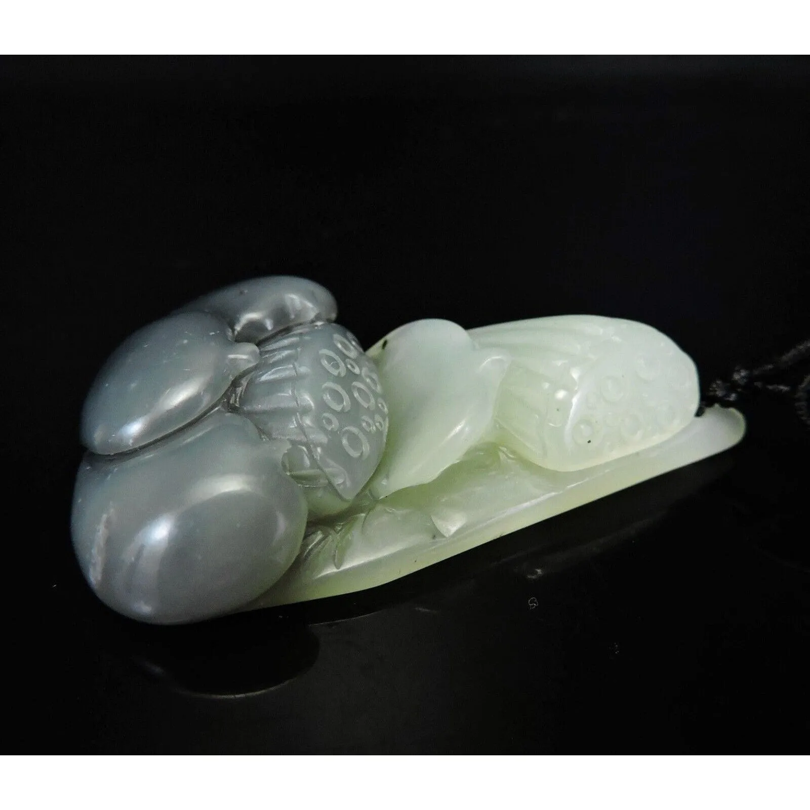 100% Natural Hand-Carved Jade Pendant Jadeite Necklace Lotus Flower