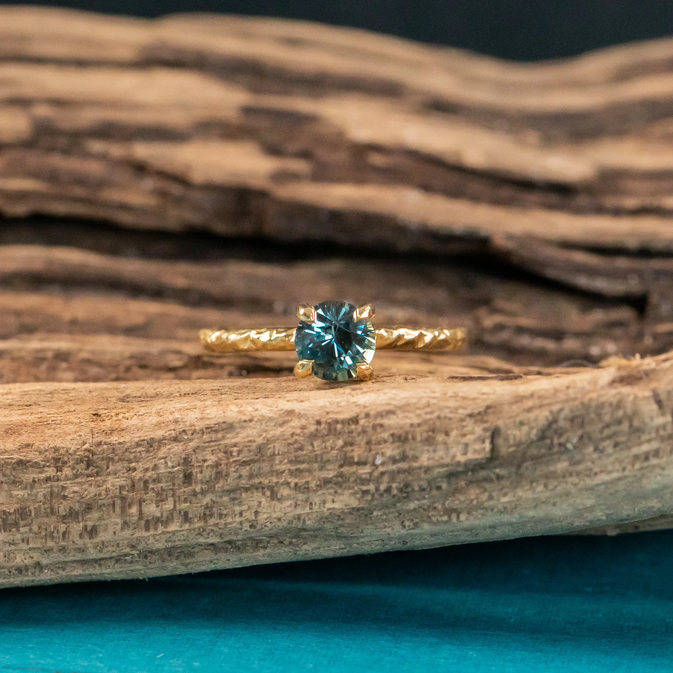 1.13ct Round Tanzanian Color-Shifting Sapphire Evergreen Carved Solitaire in 18k Yellow Gold