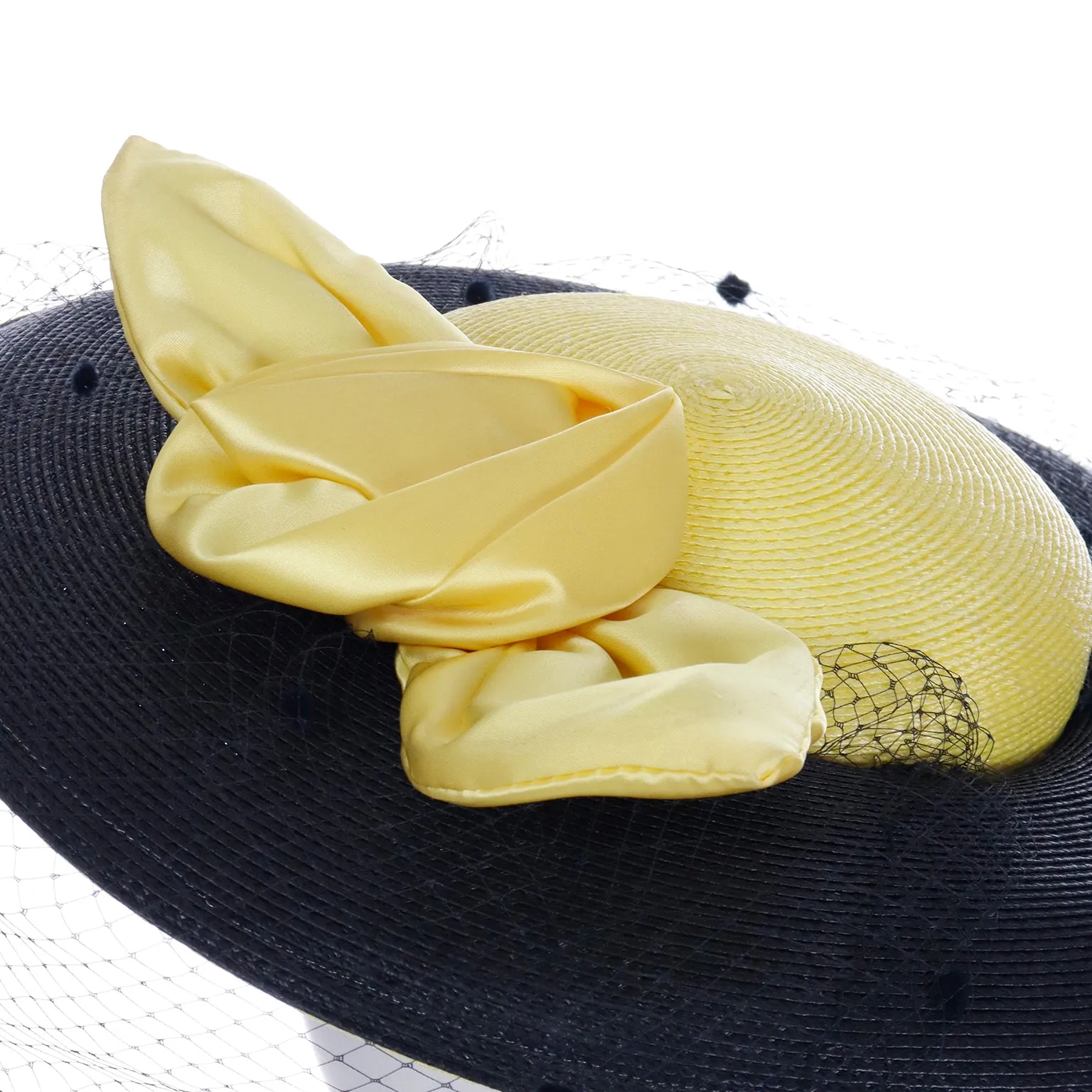 1960s Doris Black Straw Hat w Yellow Crown & Silk Rose Bow