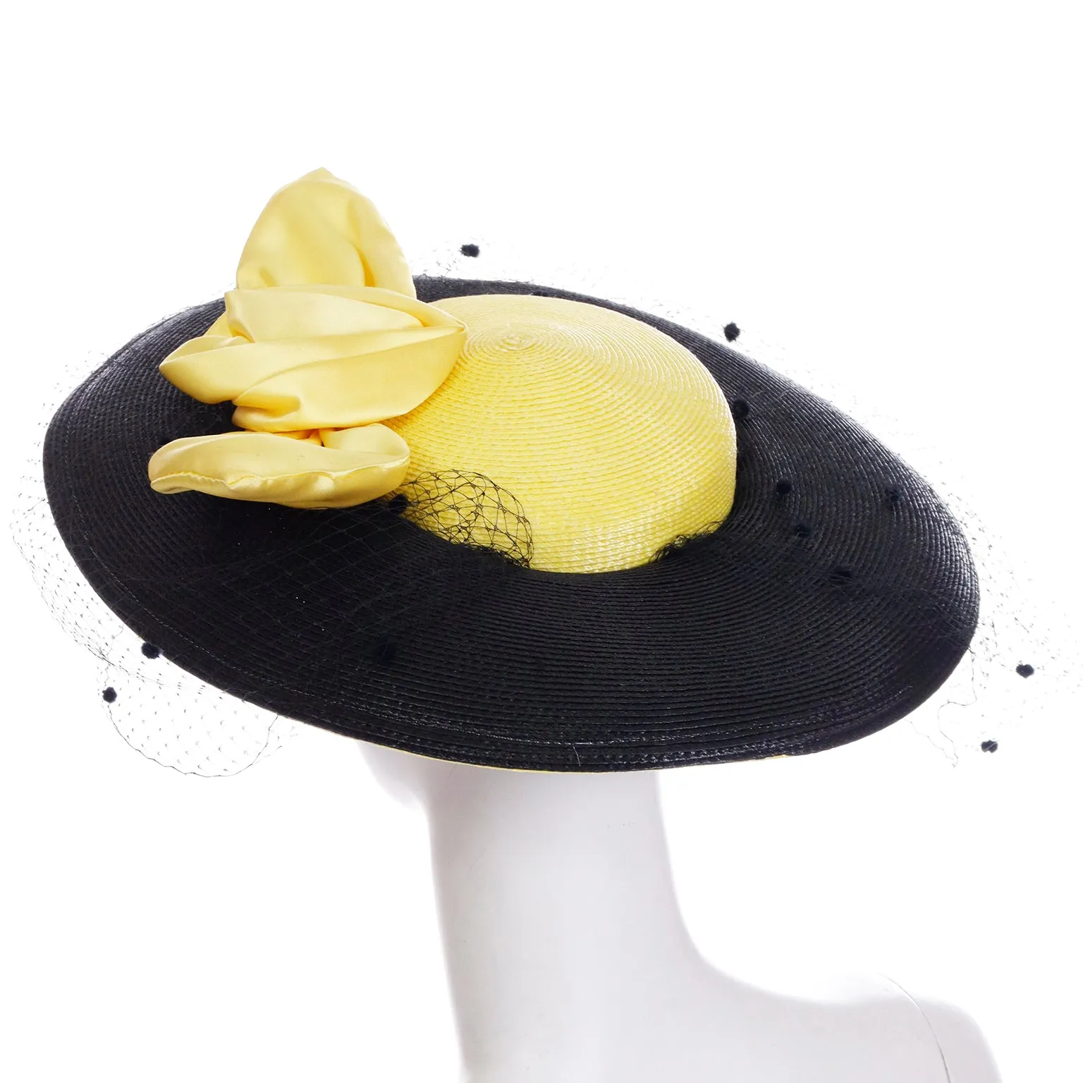 1960s Doris Black Straw Hat w Yellow Crown & Silk Rose Bow