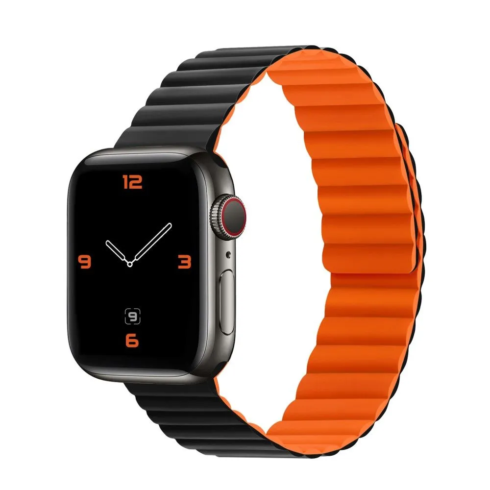 Apple Watch (45mm) dual color silicone watch strap - Black / Orange