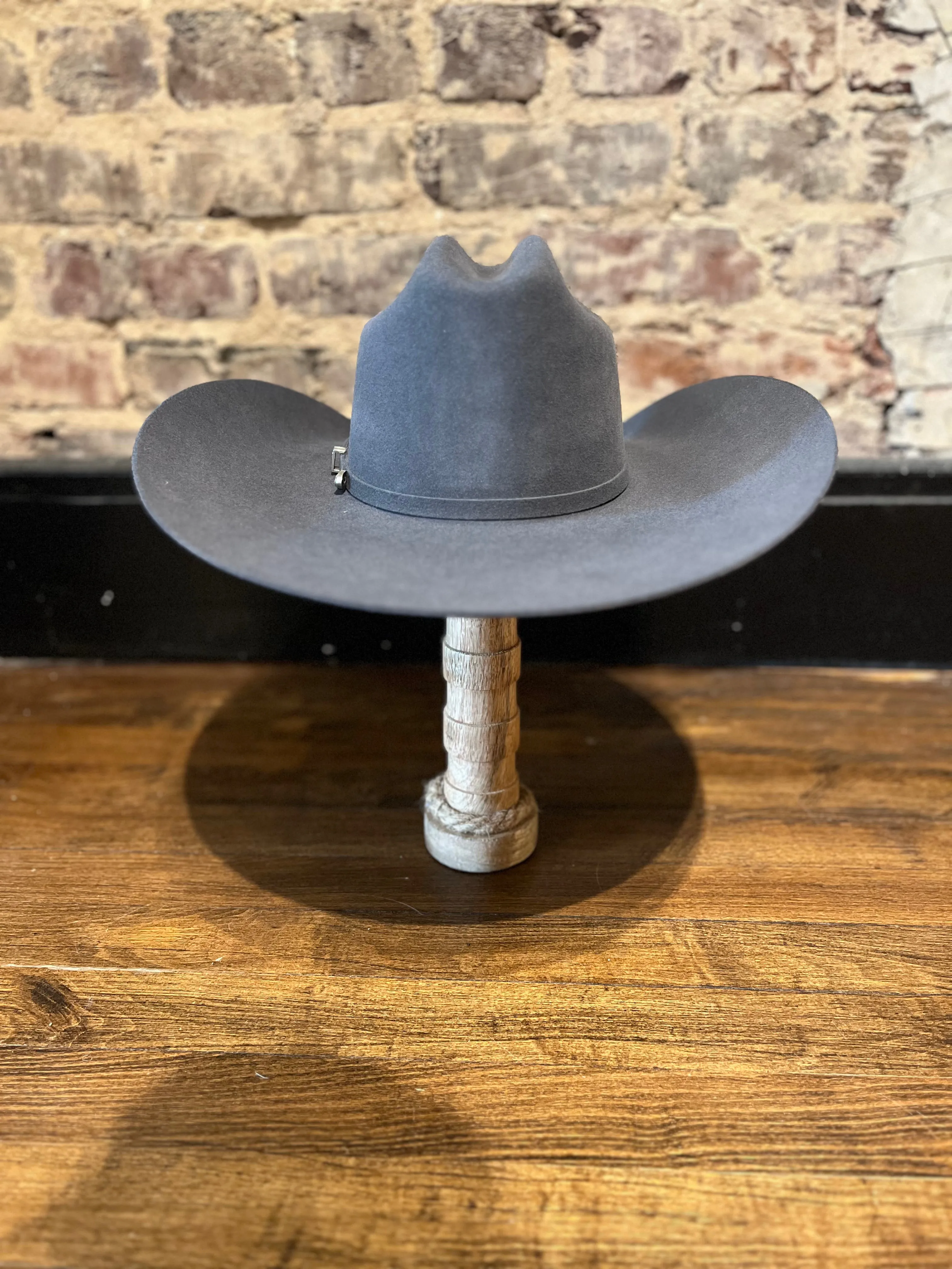 Atwood Cattleman 5X Steel Gray