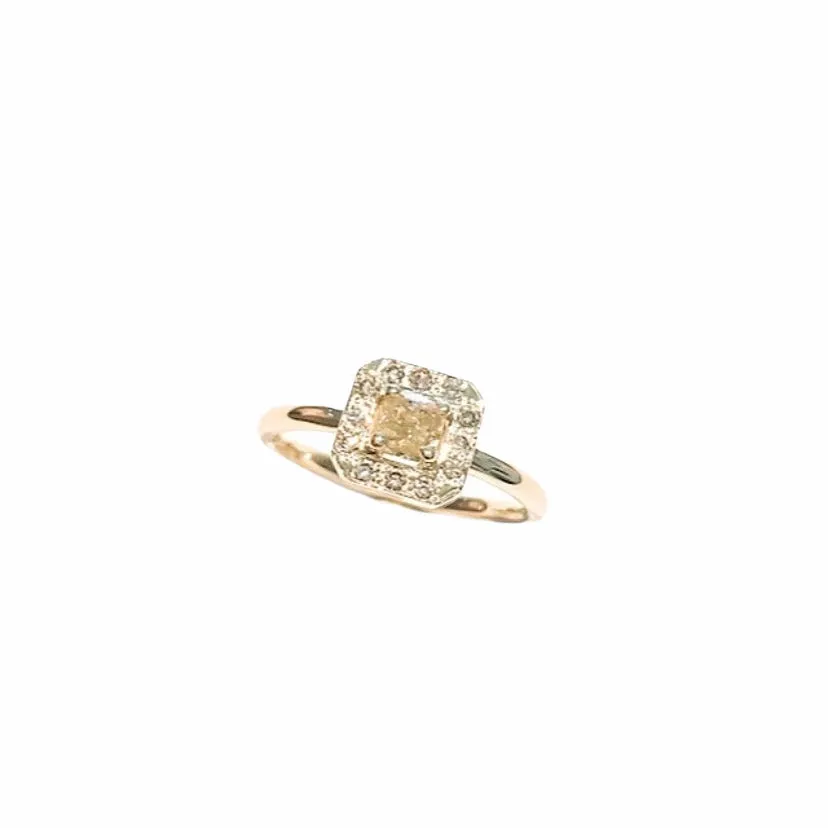 Champagne Dream 14 kt gold diamond ring