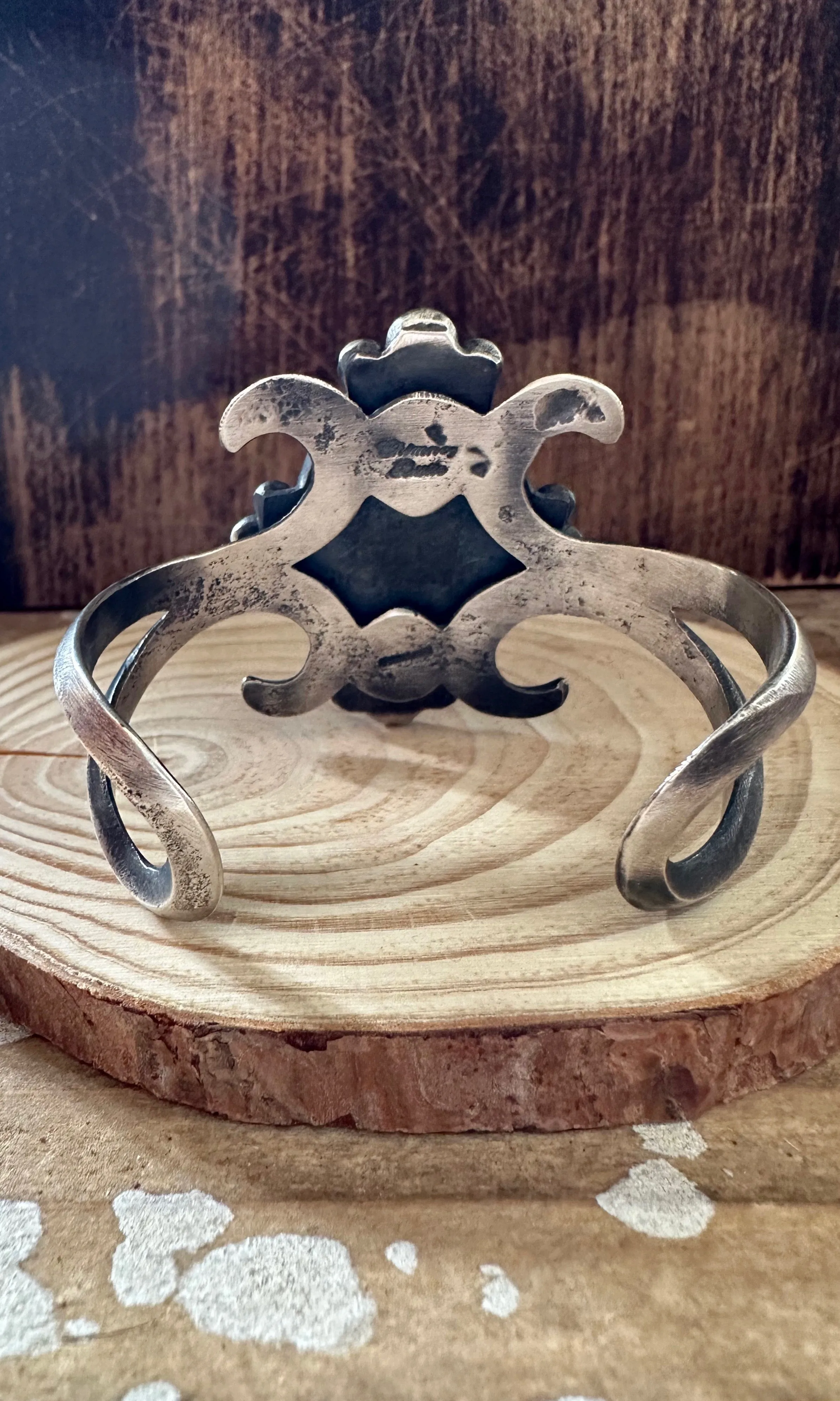 CHIMNEY BUTTE Charoite Stone and Sandcast Silver Cuff