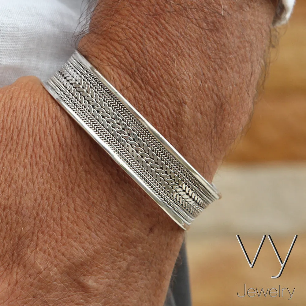 Elegant Cuff