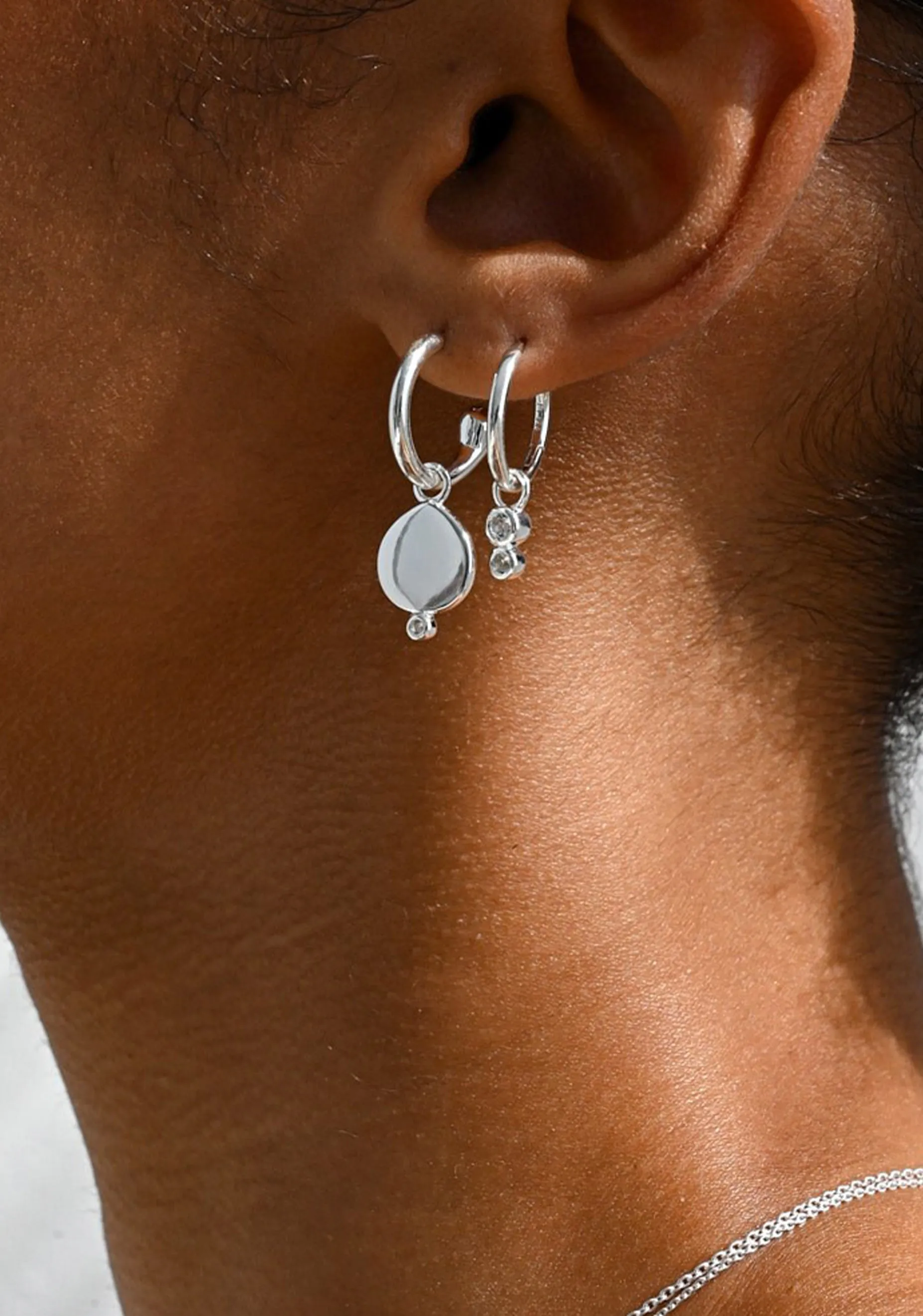 Field Hoop Earrings_Silver