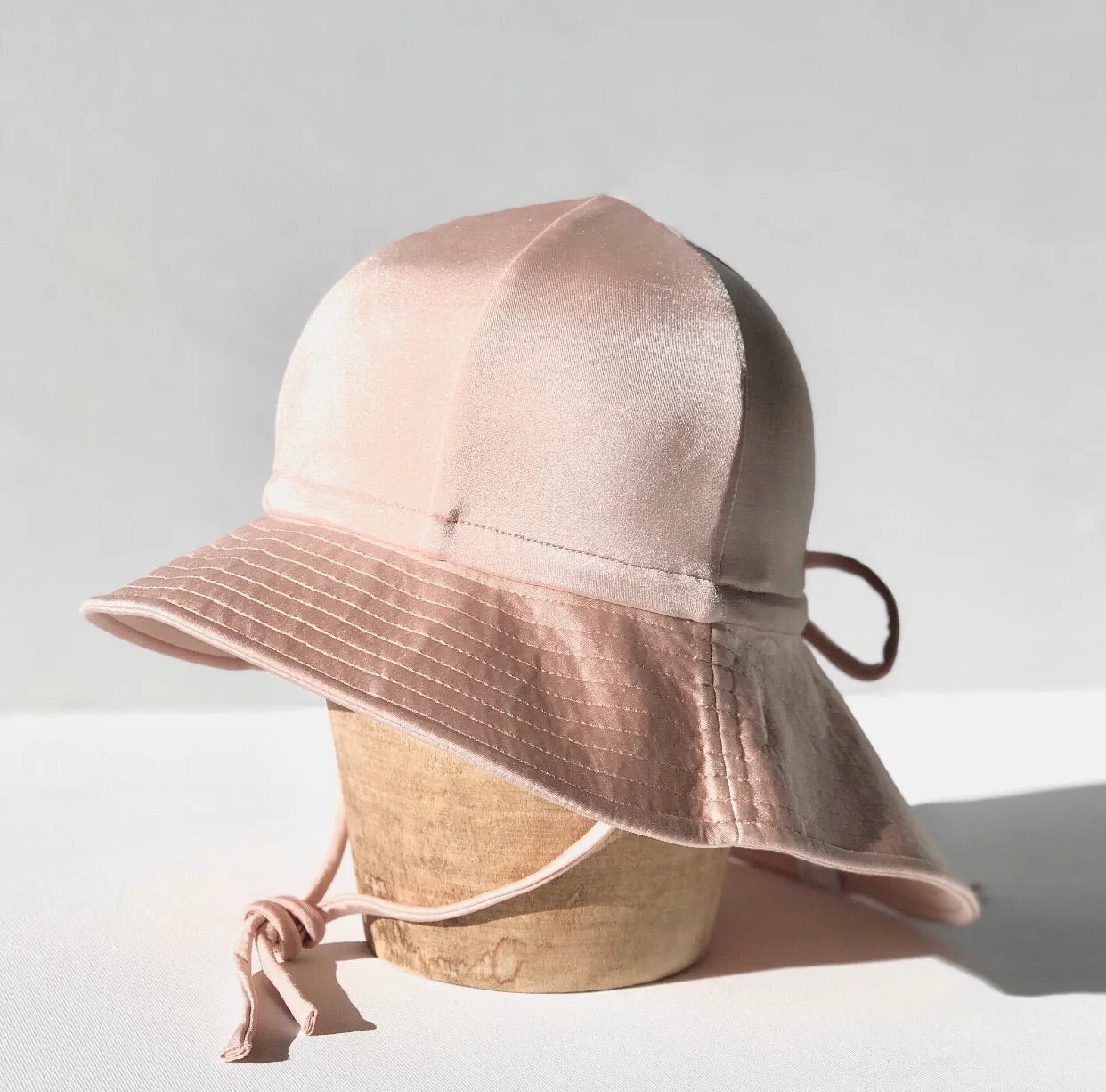 floppy hat | swim | shimmer champagne | *original