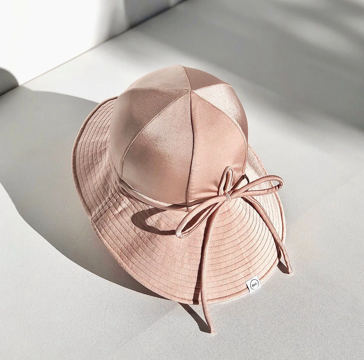 floppy hat | swim | shimmer champagne | *original