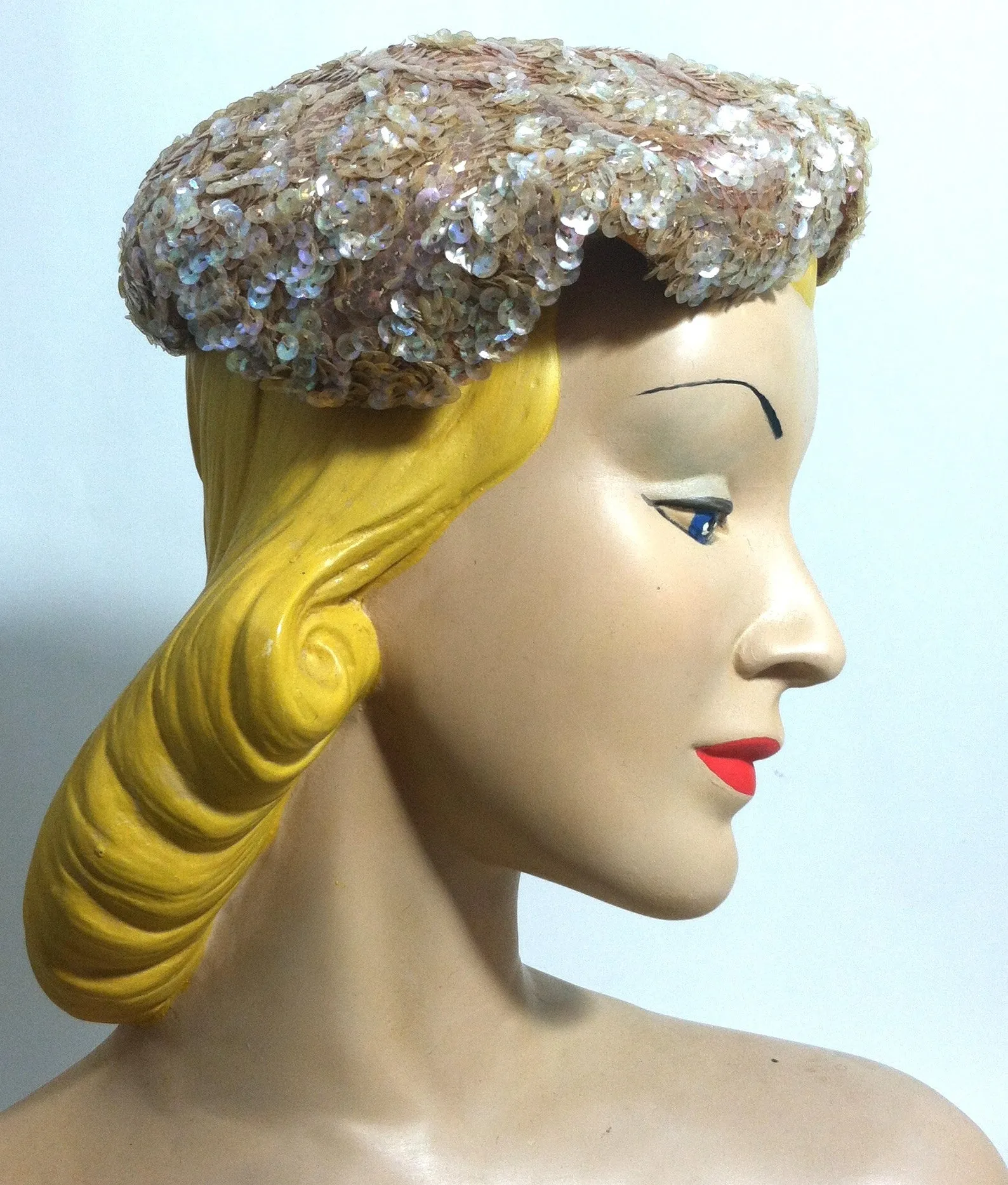 Iridescent Rose Pink Sequined & Beaded Cocktail Hat circa 1950s