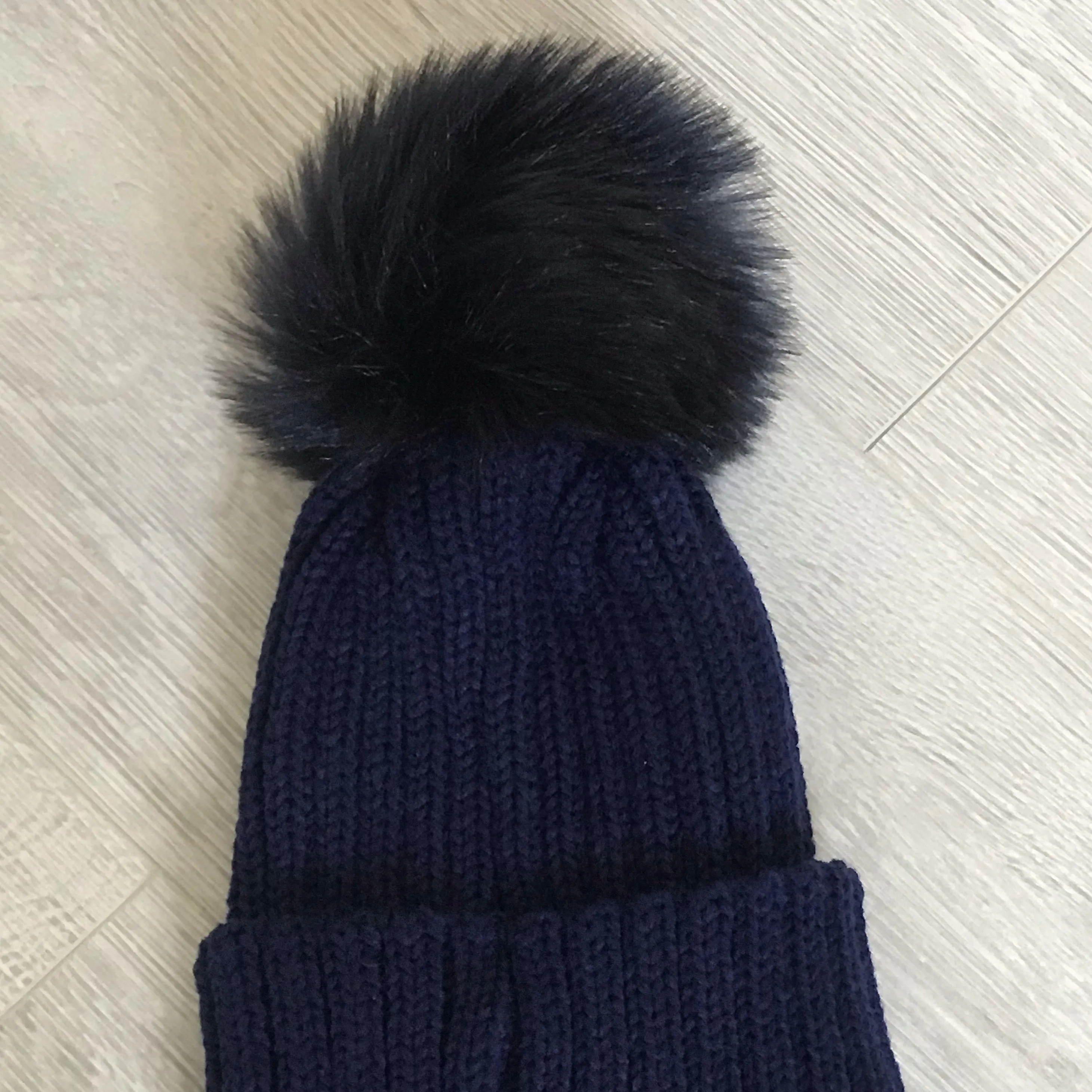 Kinder Faux Fur Single Pompom Ribbed Hat Navy