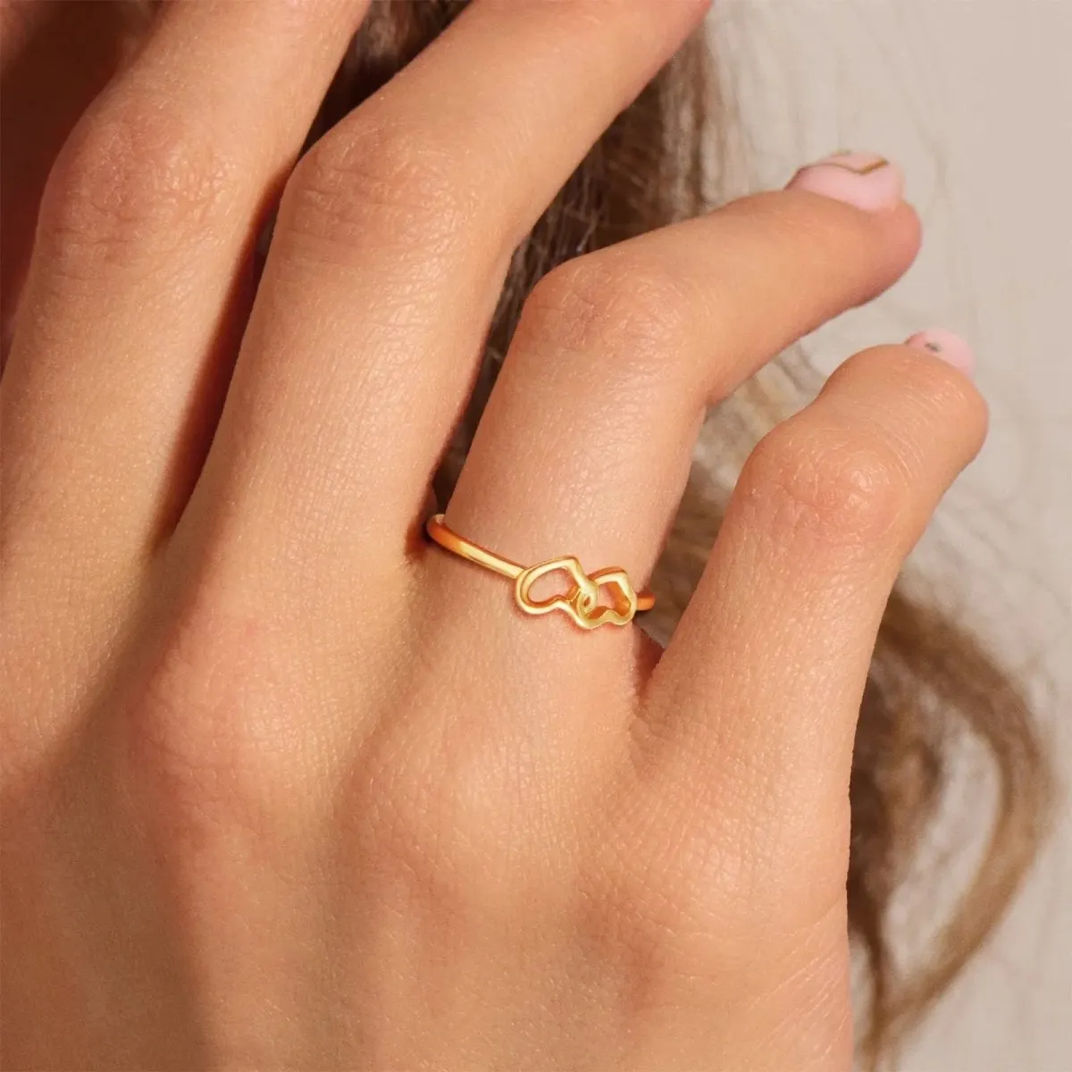 Kyerlyn Dainty Gold Heart Stackable Rings