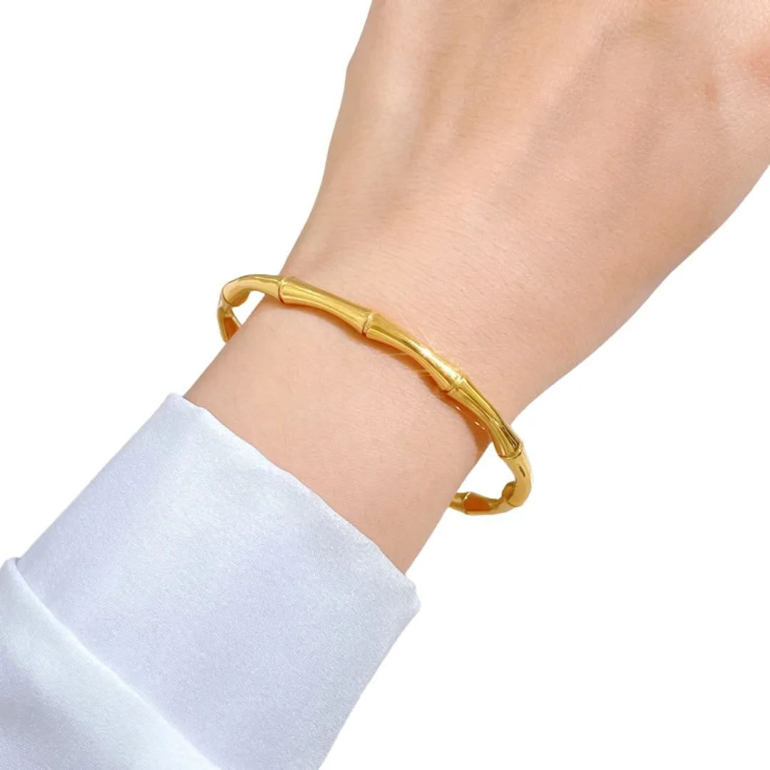 MANTRA CUFF BANGLE