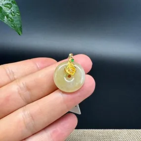 "Good Luck Button" Yellow Jadeite Jade Lucky KouKou Pendant With 18K Yellow Gold Bail