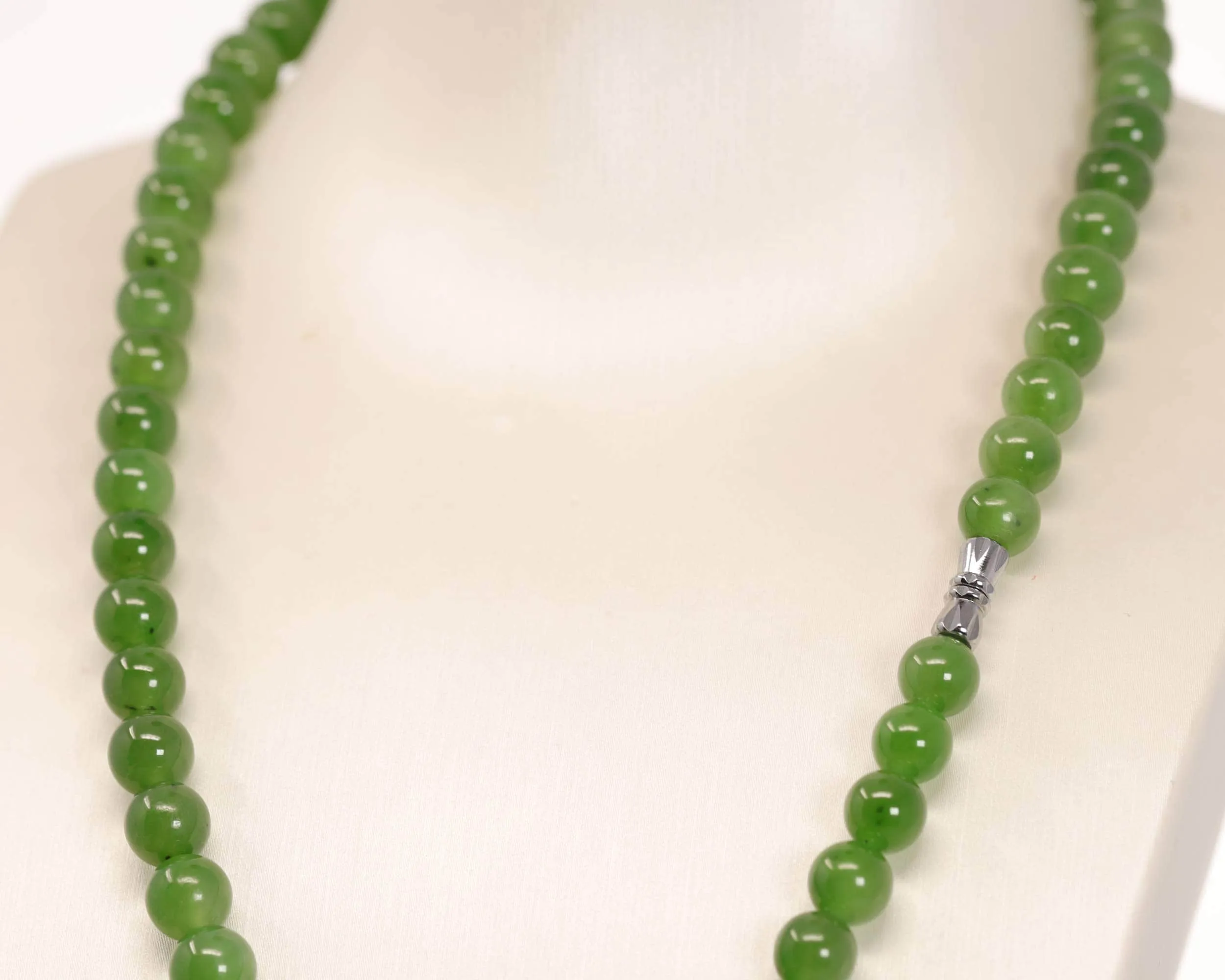 RealJade® Genuine Green Nephrite Jade Round Beads Necklace (8mm & 9.5mm)