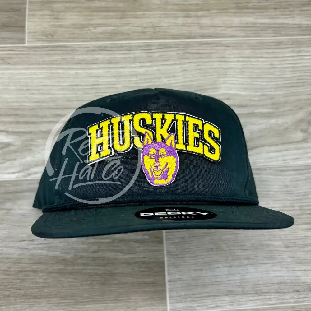 Retro Washington Huskies Patch on Retro Rope Hat