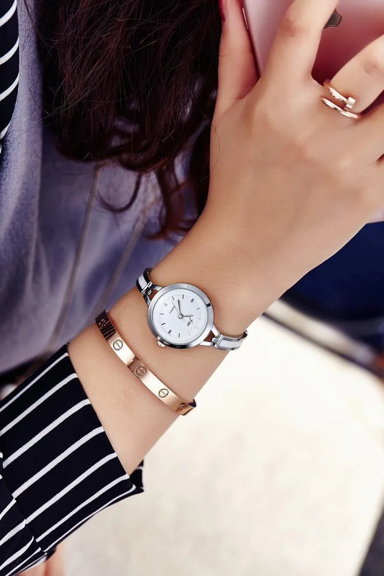 Watch Women's Fashion Life Waterproof Women's Watch Student Fashion Watch Bracelet Bangle Watch